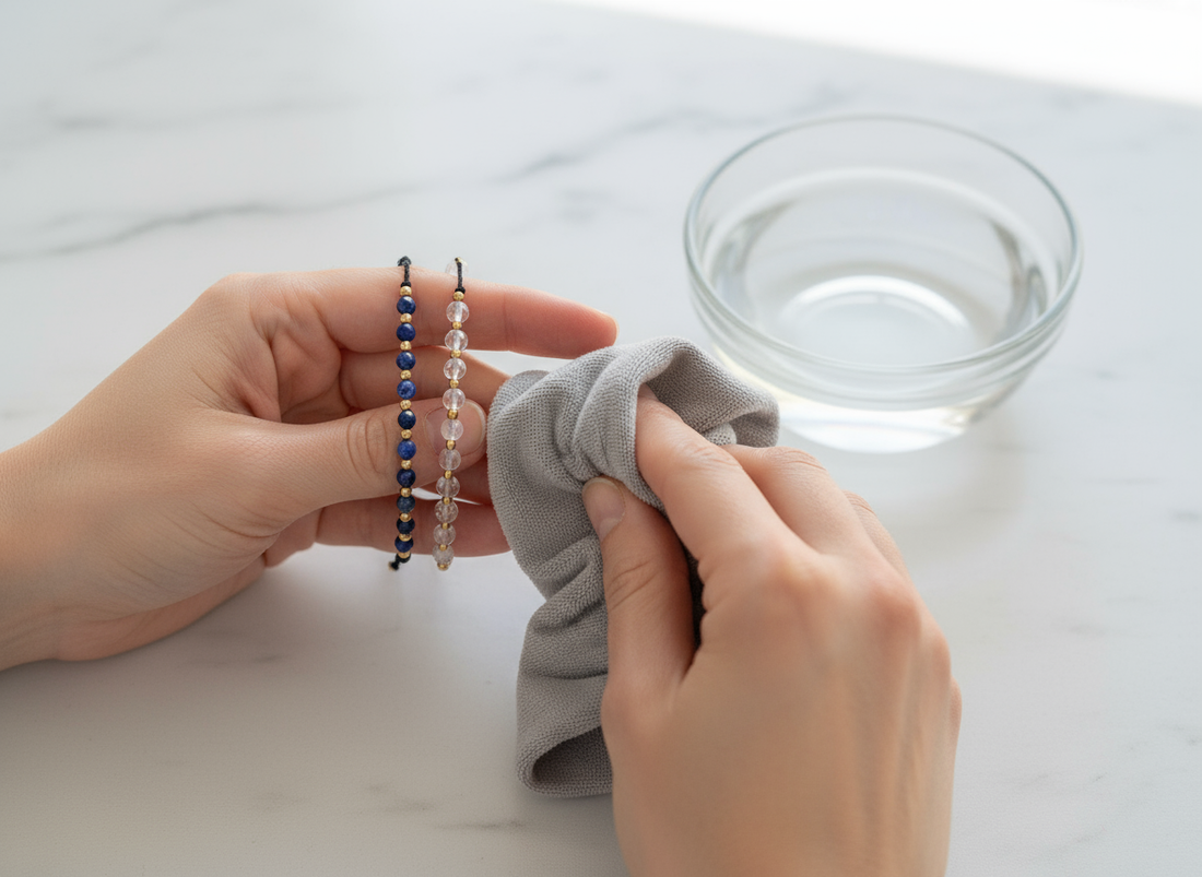 Jak dbać o biżuterię z kamieni naturalnych?